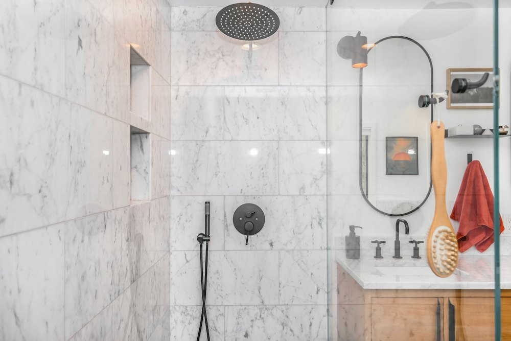Marlow Concealed Thermostatic Shower – Matt Black