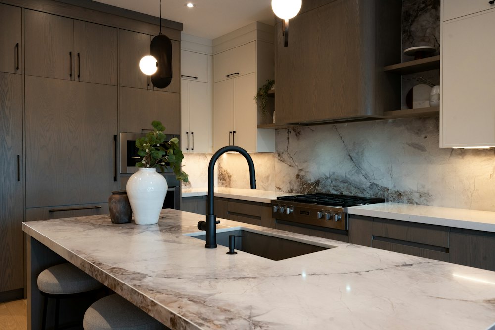 Ember Gooseneck Kitchen Tap – Gunmetal